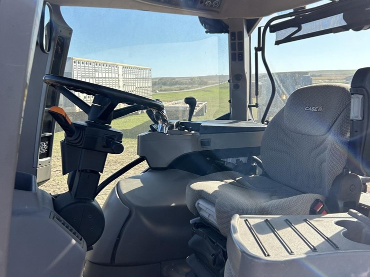 2016-case-ih-maxxum-140-image-38