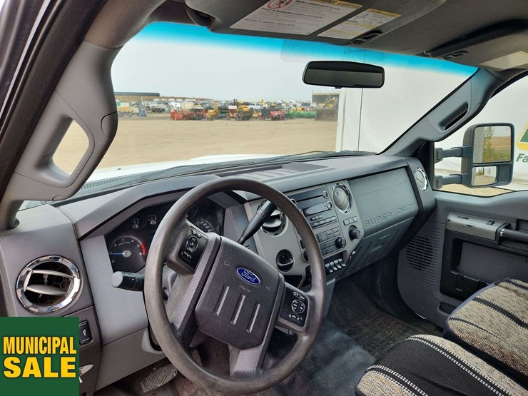 2015-ford-f450-image-16