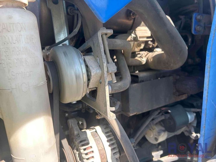 new-holland-boomer-47-image-31