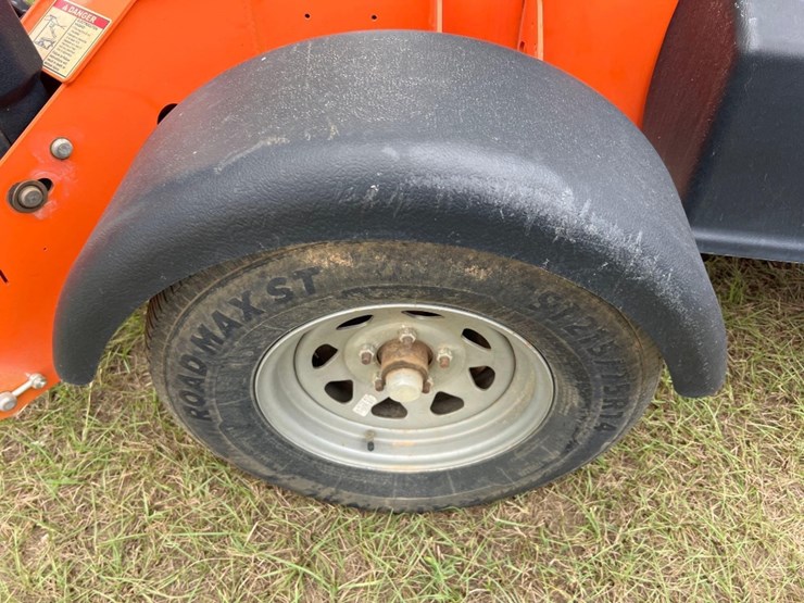 2021-jlg-t350-image-10