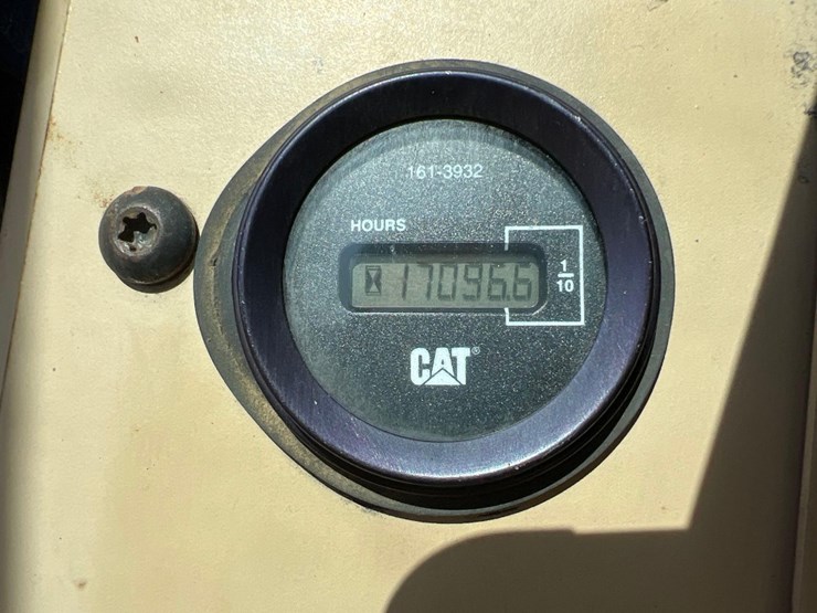 1998-caterpillar-12h-image-47