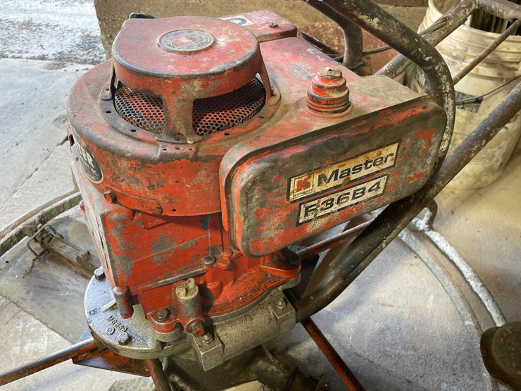#1937-•-master-koehring-concrete-finishing-machine-image-5