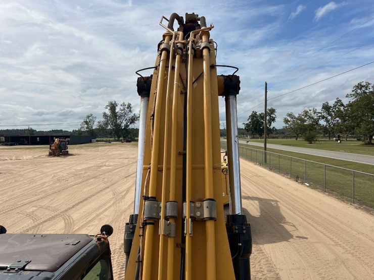 caterpillar-336-image-32