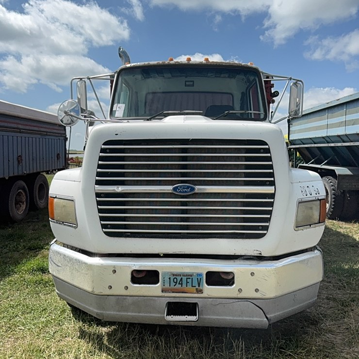 1995 FORD L9000