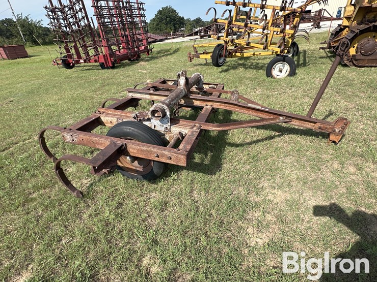 graham-hoeme-s-9-shank-chisel-plow-image-4