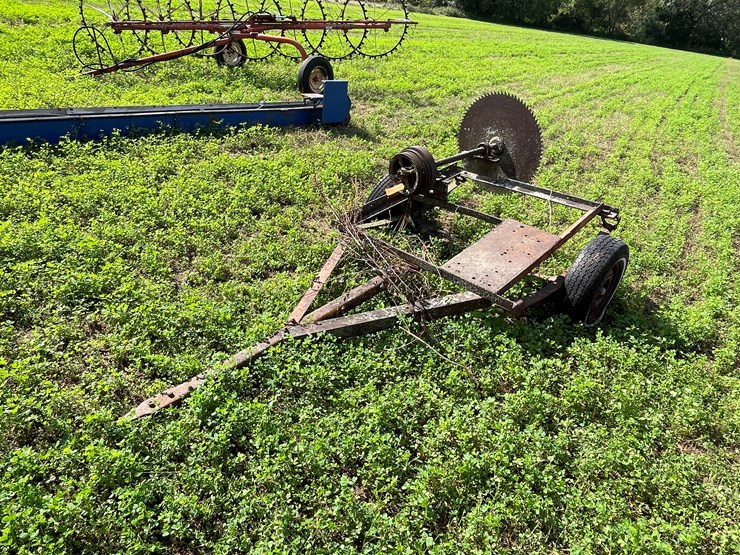 #5025-•-buzz-saw-on-cart-image-1