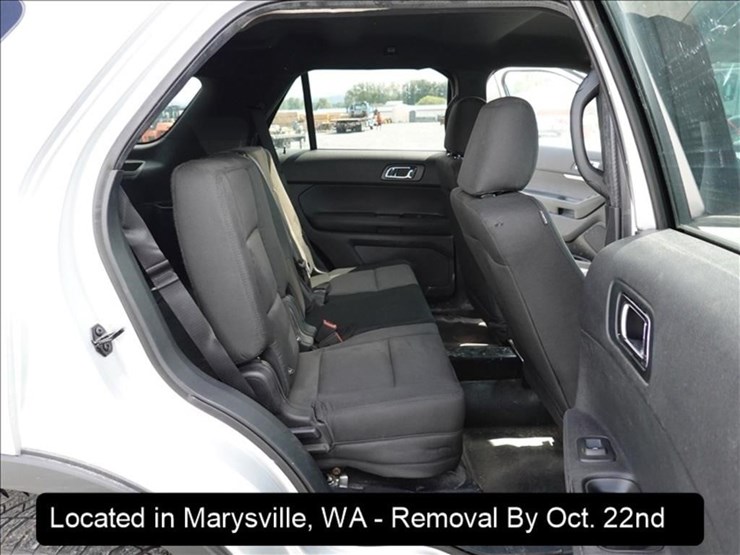 2018-ford-explorer-image-24