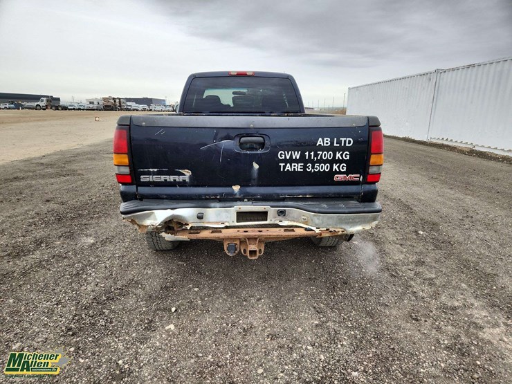 2006-gmc-sierra-2500hd-image-20