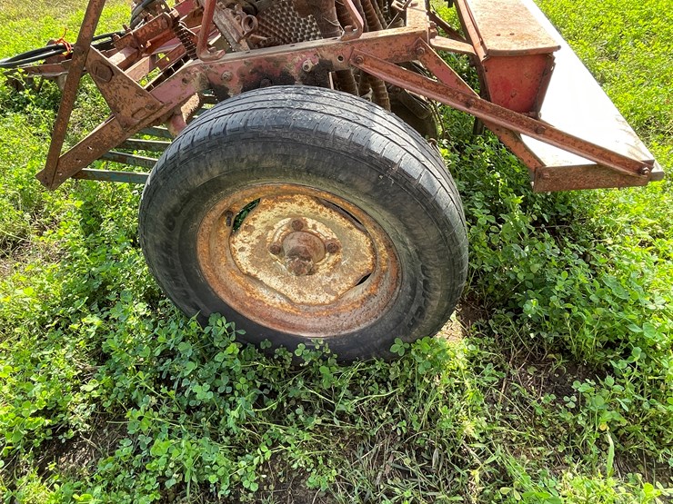 #5010-•-mccormick-10'-grain-drill-image-19