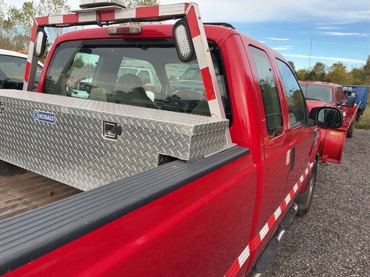 2008-ford-f250-image-17