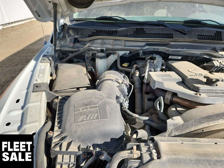 2013-ram-2500-slt-image-12