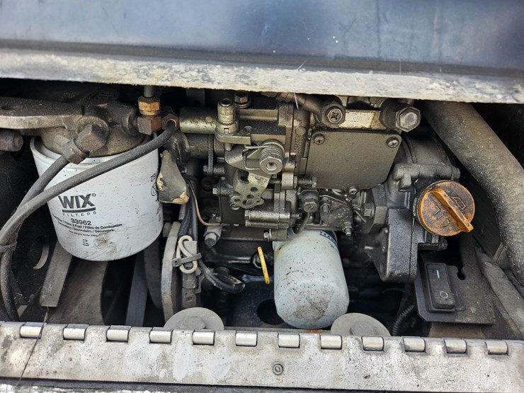 2019-freightliner-cascadia-126-image-97