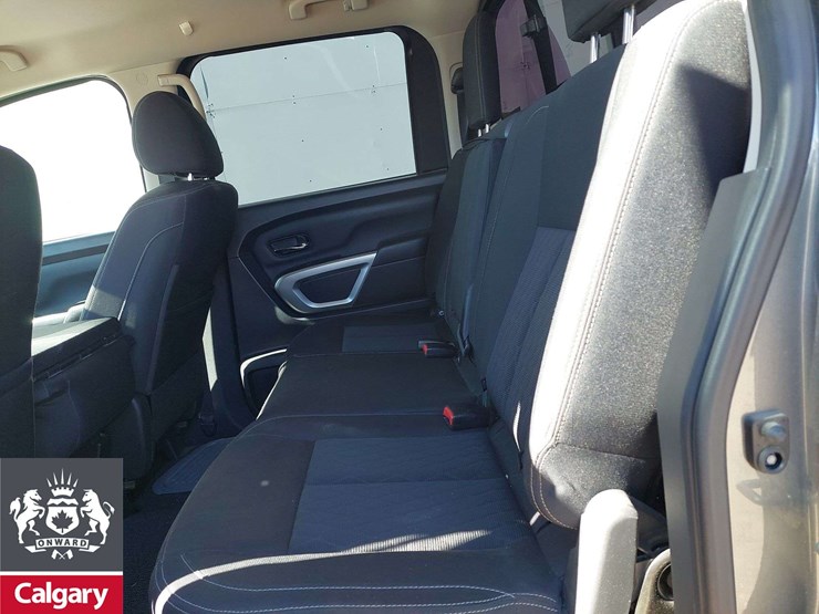 2018-nissan-titan-image-18