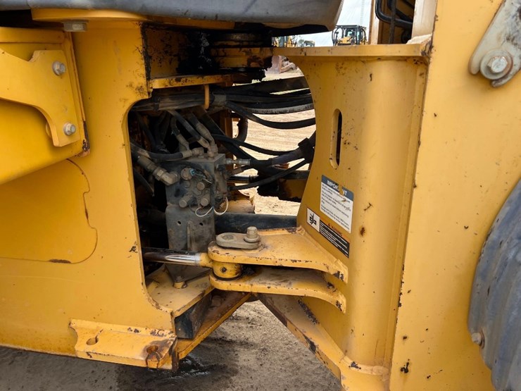 deere-544k-image-26