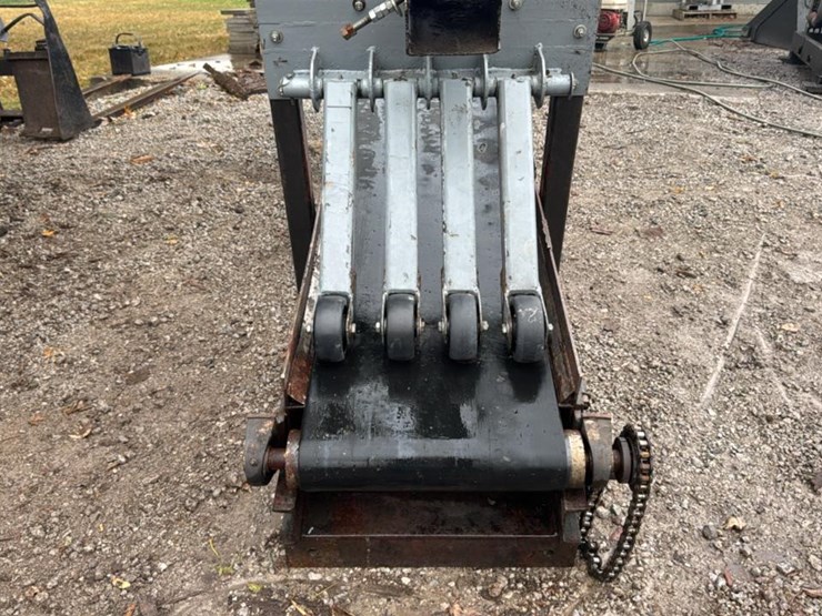 john-deere-30-image-23