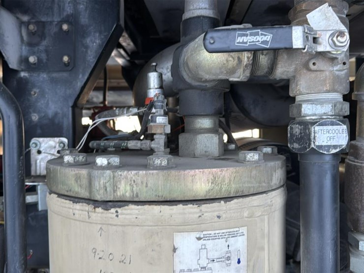 #146-•-2013-doosan-portable-air-compressor-image-23