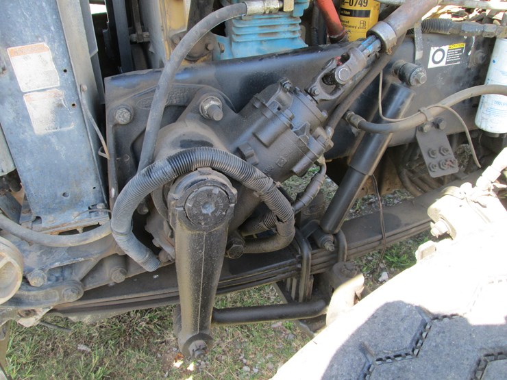 2004-peterbilt-357-image-28