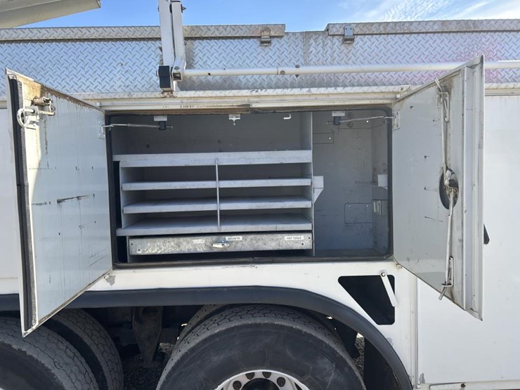 2012-terex-commander-5050-image-24