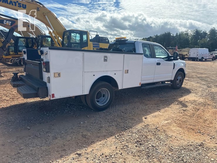 2018-ford-f350-sd-xl-image-4