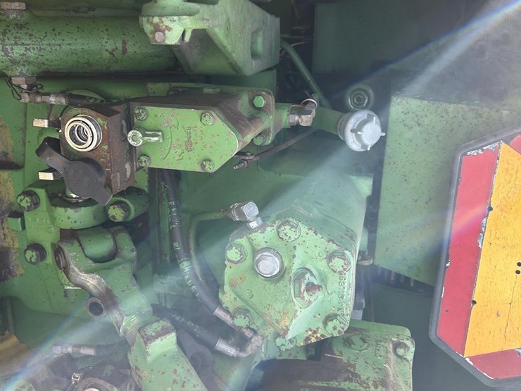 john-deere-4840-image-26
