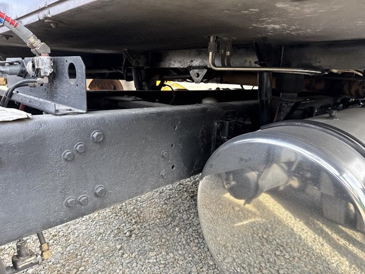 western-star-4964ex-image-52