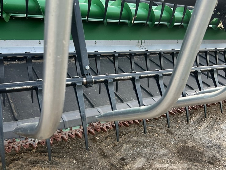 john-deere-645-image-21
