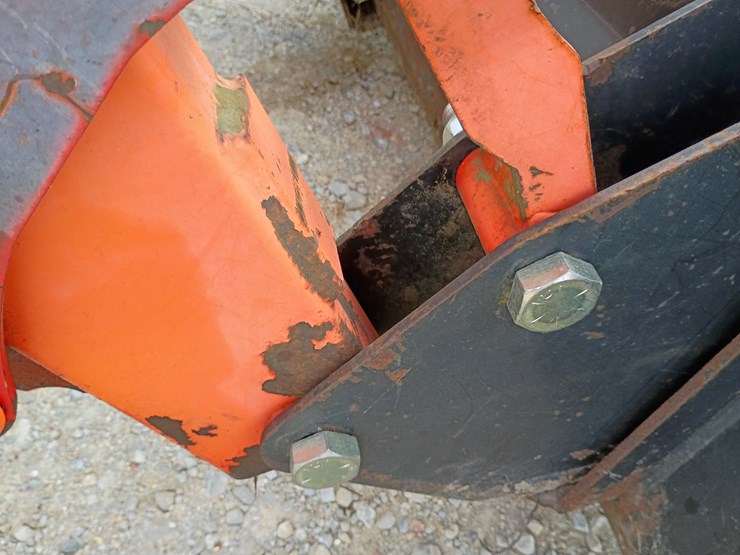 2004-kioti-dk65c-image-61