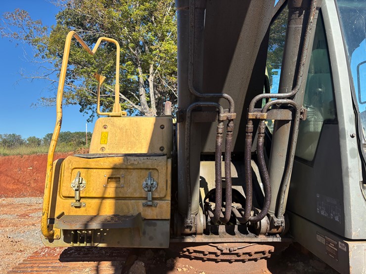 volvo-ec210cl-image-10