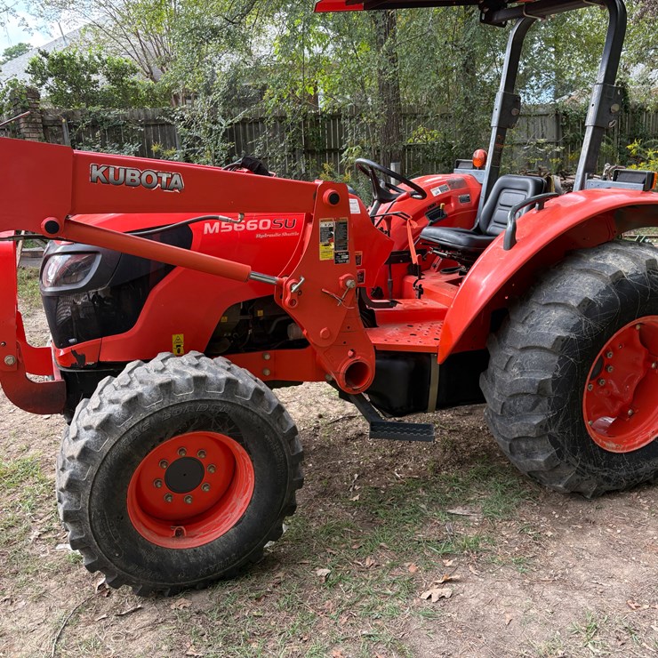 KUBOTA M5660SU