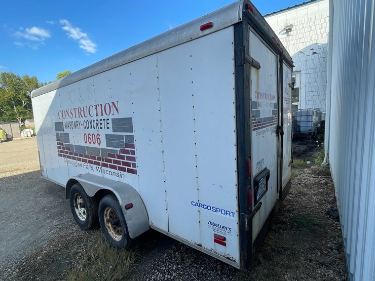 #1895-•-pace-16'-enclosed-dual-axle-trailer-(has-wi-title)-image-3
