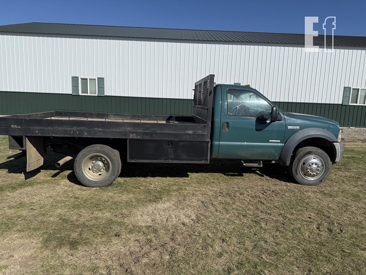 2006-ford-f450-sd-image-13