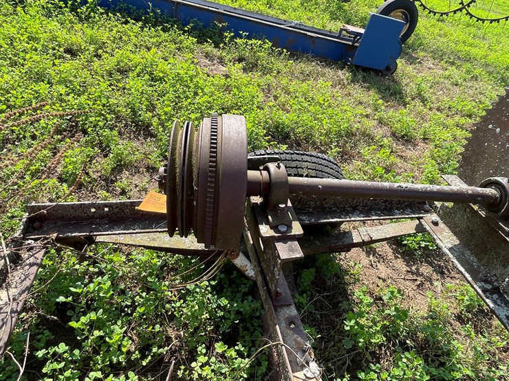 #5025-•-buzz-saw-on-cart-image-8
