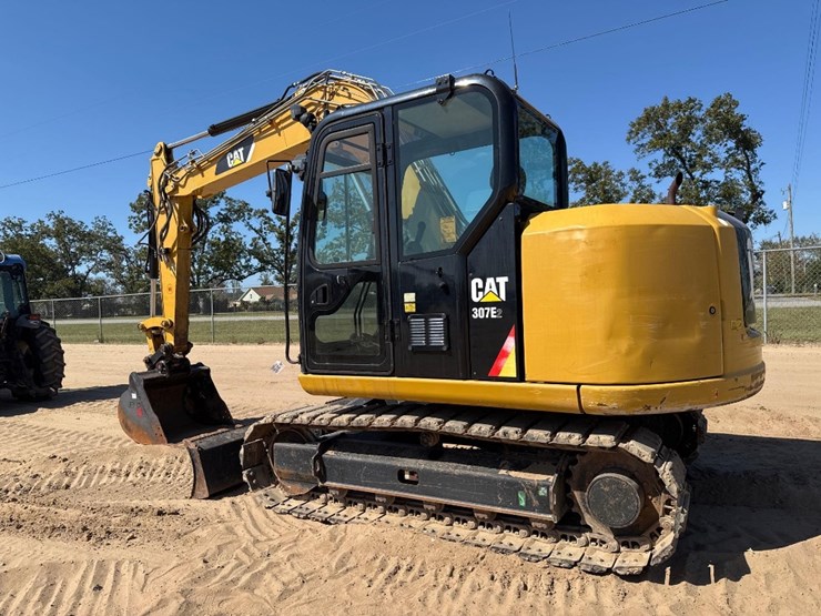 caterpillar-307e2-image-8