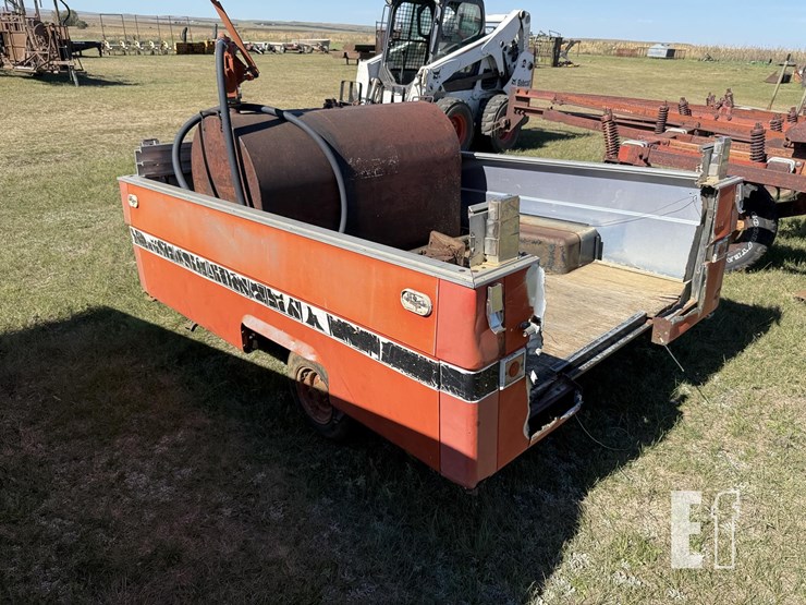 picup-box-trailer-w/-100-gallon-fuel-tank-image-7