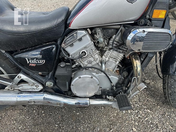 2004-kawasaki-vulcan-750-image-11