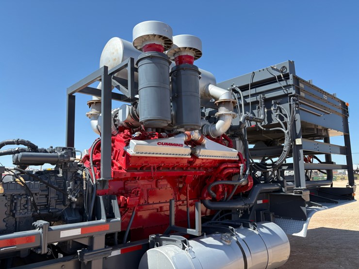 2018-spm-2500hp-15,000psi-t/a-frac-pump-trailer-image-7