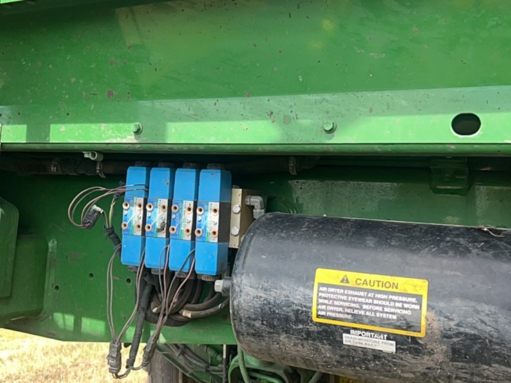 john-deere-4830-image-58