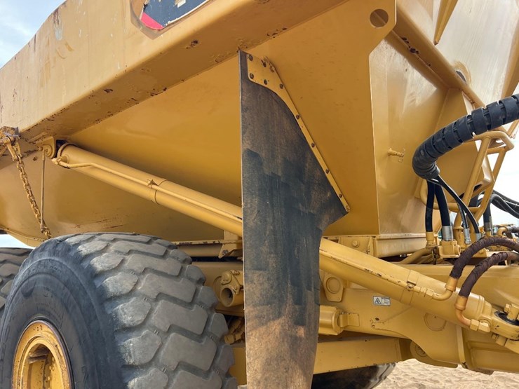caterpillar-740b-image-23