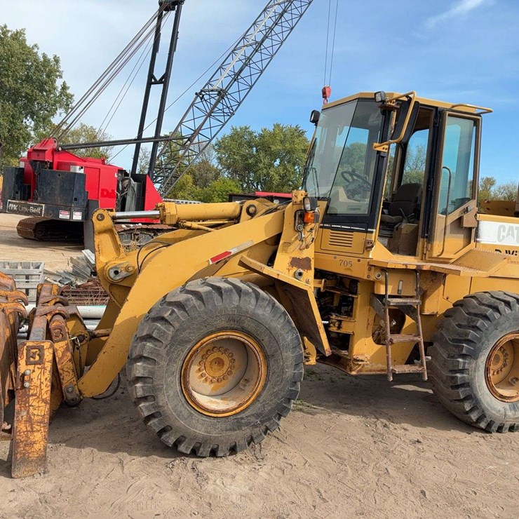 CATERPILLAR 938F