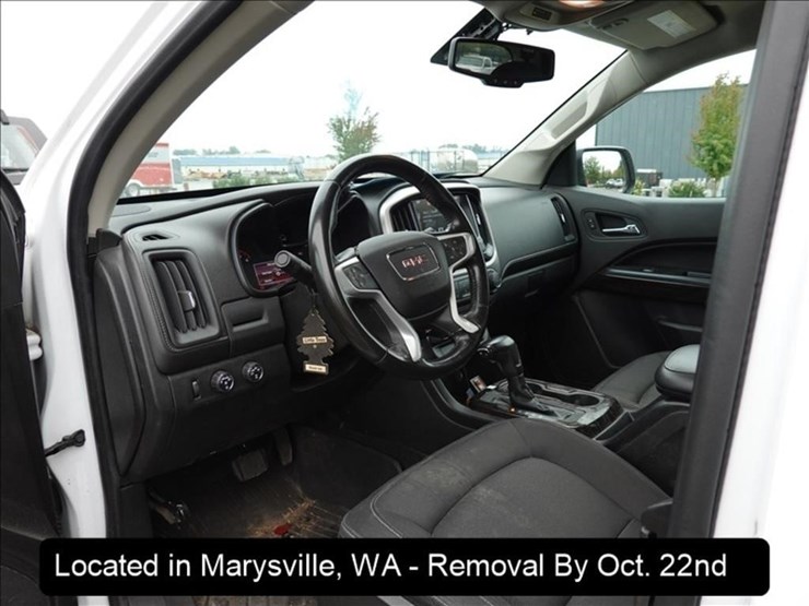 2016-gmc-canyon-image-5