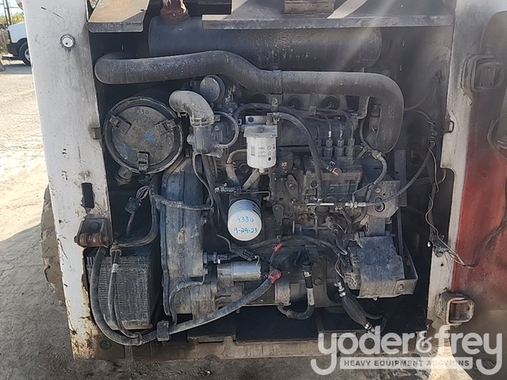 2008-bobcat-s250-image-17