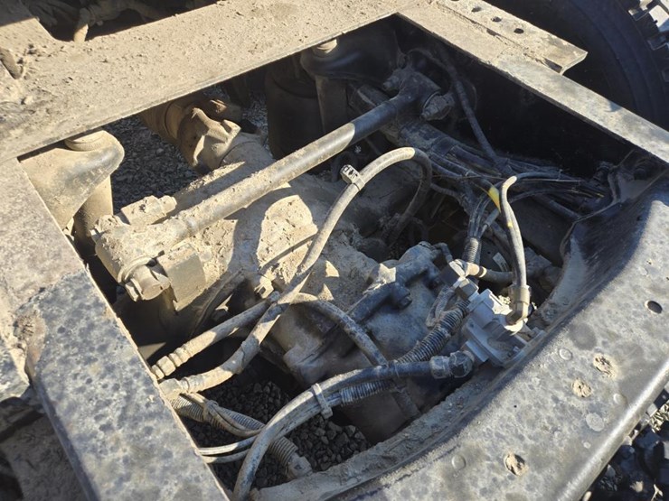2012-kenworth-t660-image-25