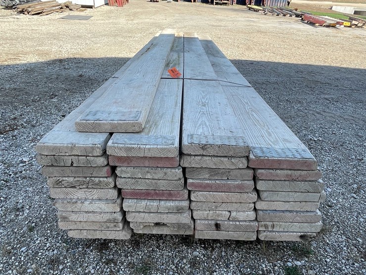 #1979-•-(36)-scaffolding-planks-image-3