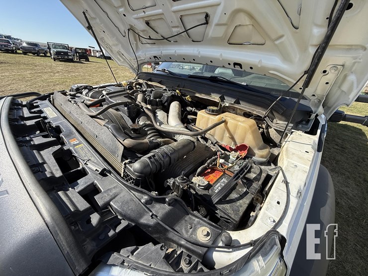 2013-ford-f550-sd-image-6