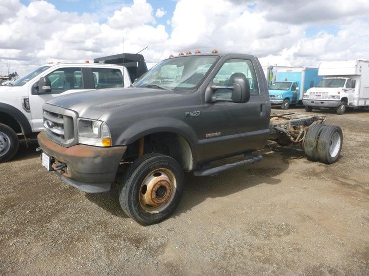 ford-f550-image-1