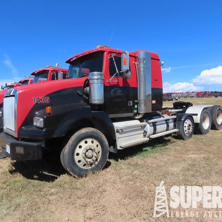2012 WESTERN STAR 4900