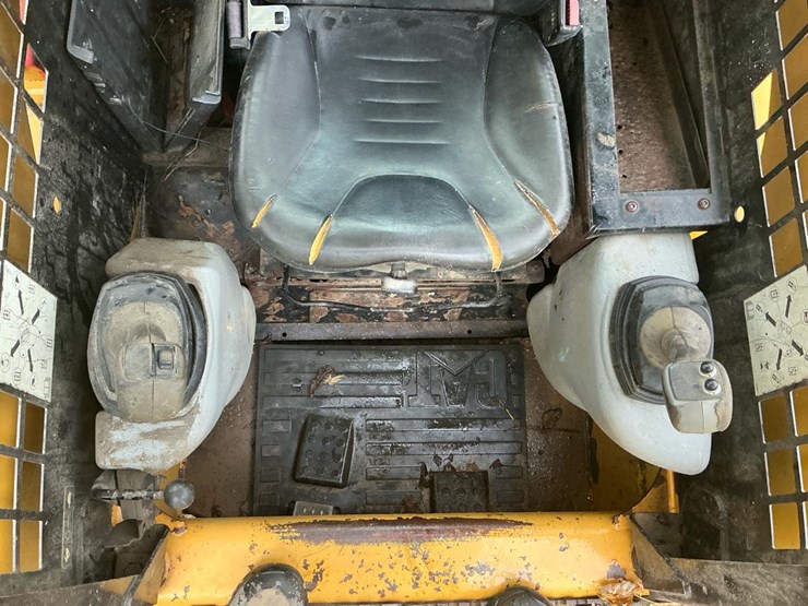 2010-caterpillar-257b-image-51