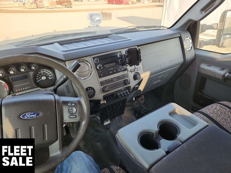 2016-ford-f550-image-12