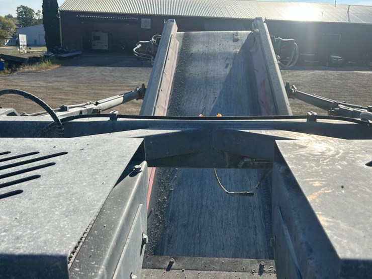 #119-•-2017-powerscreen-trakpactor-500-horizontal-impact-crusher-image-56