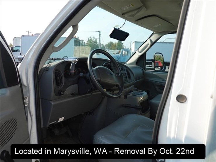 2003-ford-e350-image-3